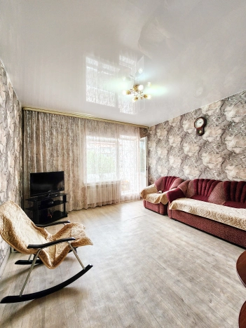 Купить трехкомнатную квартиру в Кызыле. Вариант № 2156841, 0, площадь - квм, цена 10600000 рублей