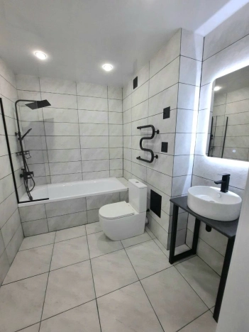 Купить квартиру в Липецкой области. Вариант № 9118777, 7, площадь -  квм, цена 5400000 рублей