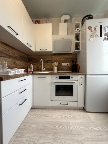 Купить квартиру на улице Выборная в Новосибирске. Вариант № 3947134, 0, площадь -  квм, цена 4000000 рублей