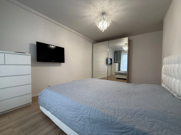 Купить квартиру в Москве. Вариант № 9226968, 8, площадь -  квм, цена 25500000 рублей