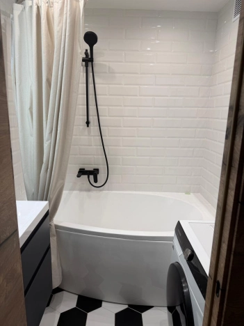 Купить квартиру в Москве. Вариант № 10003054, 5, площадь -  квм, цена 11800000 рублей