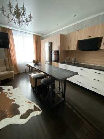 Купить двухкомнатную квартиру в Красногорске. Вариант № 8367494, 7, площадь -  квм, цена 15690000 рублей