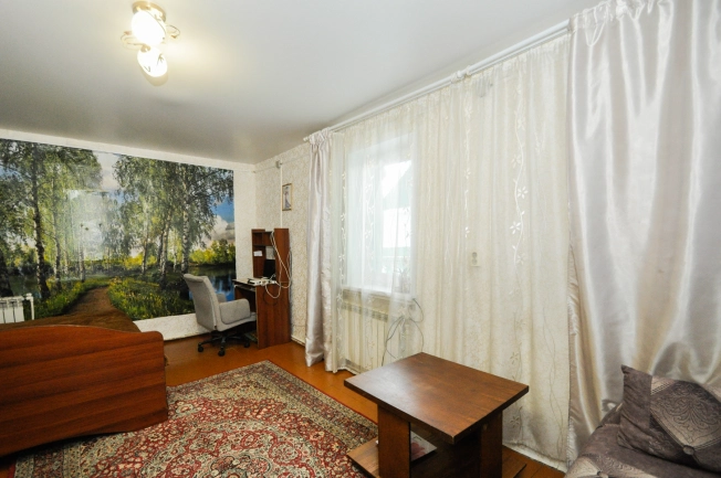 Купить дом в Новосибирске. Вариант № 10172869, 1, площадь -  квм, цена 3900000 рублей