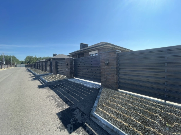 Купить дом в Воронеже. Вариант № 2590954, 38, площадь -  квм, цена 12000000 рублей