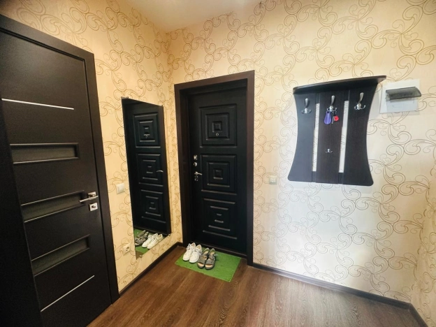 Купить однокомнатную квартиру в районе Советский в Новосибирске. Вариант № 2873617, 2, площадь -  квм, цена 4700000 рублей