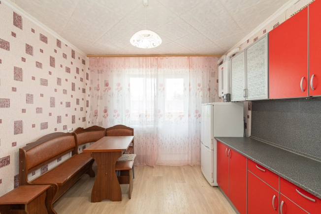 Купить однокомнатную квартиру на улице Пожарского в Суздале. Вариант № 5412746, 4, площадь -  квм, цена 8000000 рублей