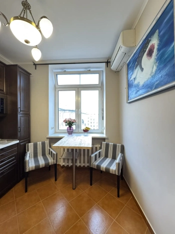 Купить квартиру в Москве. Вариант № 10242944, 8, площадь - квм, цена 33000000 рублей