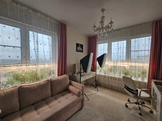 Купить трехкомнатную квартиру в Пушкине. Вариант № 5755488, 18, площадь -  квм, цена 16000000 рублей