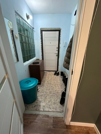 Купить трехкомнатную квартиру в Микрорайоне 8-й, Элиста в Элисте. Вариант № 6324, 11, площадь -  квм, цена 5500000 рублей