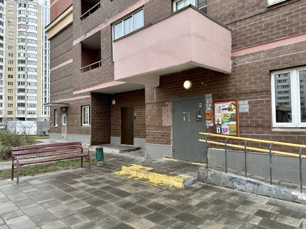 Купить однокомнатную квартиру в ЮВАО в Москве. Вариант № 9454753, 24, площадь -  квм, цена 12000000 рублей