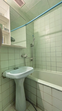 Купить трехкомнатную квартиру в Старом Осколе. Вариант № 5547655, 13, площадь -  квм, цена 6300000 рублей