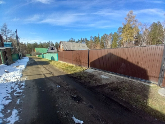 Купить дом на улице Административная в Иркутской области. Вариант № 7268272, 26, площадь -  квм, цена 2500000 рублей