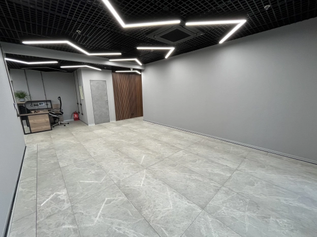 Купить офисы в Москве. Вариант № 10216235, 7, площадь -  квм, цена 95000000 рублей