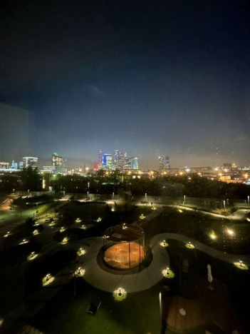 Купить квартиру в Москве. Вариант № 9321608, 19, площадь -  квм, цена 37000000 рублей