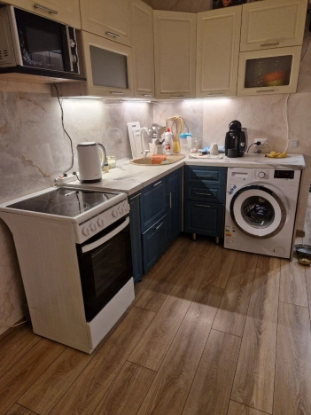 Купить квартиру на улице имени генерал-майора А.Н. Рожкина в Новосибирске. Вариант № 10586493, 5, площадь -  квм, цена 3200000 рублей