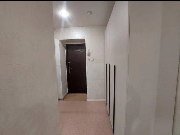 Купить однокомнатную квартиру в Амурской области. Вариант № 7760061, 8, площадь -  квм, цена 5500000 рублей