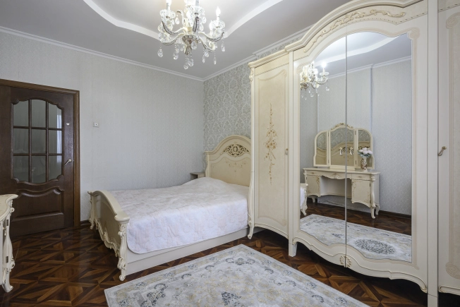 Купить четырехкомнатную квартиру у метро Тушинская в Москве. Вариант № 7738274, 13, площадь -  квм, цена 14900000 рублей