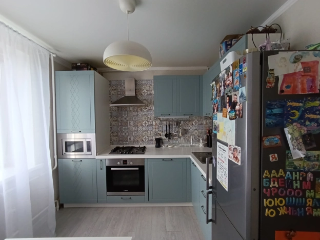 Купить трехкомнатную квартиру на улице 70 лет Октября в Белгородской области. Вариант № 51786, 3, площадь -  квм, цена 5150000 рублей