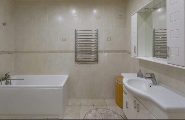 Купить дом в Микрорайоне Восточный, Тобольск в Тобольске. Вариант № 15483, 26, площадь -  квм, цена 14500000 рублей