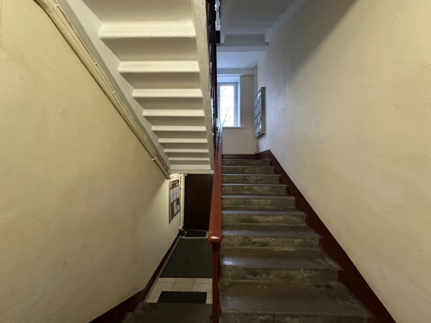 Купить трехкомнатную квартиру в Санкт-Петербурге. Вариант № 9327975, 3, площадь -  квм, цена 12900000 рублей