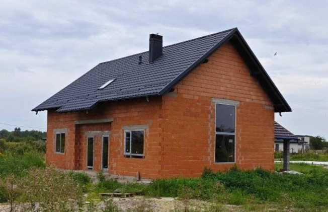 Купить дом на улице Средний переулок в Калининграде. Вариант № 9159229, 5, площадь -  квм, цена 8390000 рублей