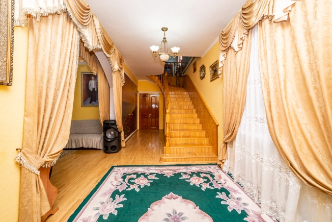 Купить дом в Краснодаре. Вариант № 22443, 12, площадь - квм, цена 29500000.0000 рублей