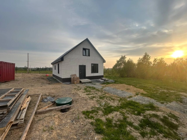 Купить дом в Южно-Сахалинске. Вариант № 13839, 5, площадь -  квм, цена 9530000 рублей