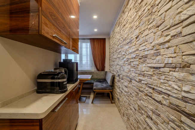 Купить квартиру в Москве. Вариант № 9234828, 14, площадь -  квм, цена 24000000 рублей