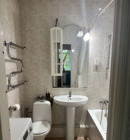 Купить квартиру в Москве. Вариант № 8420851, 3, площадь -  квм, цена 12700000 рублей