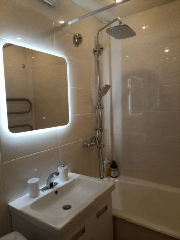 Купить двухкомнатную квартиру в районе Красногвардейский в Санкт-Петербурге. Вариант № 1634768, 5, площадь -  квм, цена 9500000 рублей