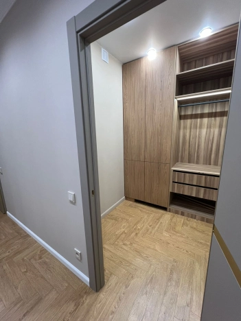 Купить квартиру в Вологодской области. Вариант № 1106671, 14, площадь -  квм, цена 14500000 рублей