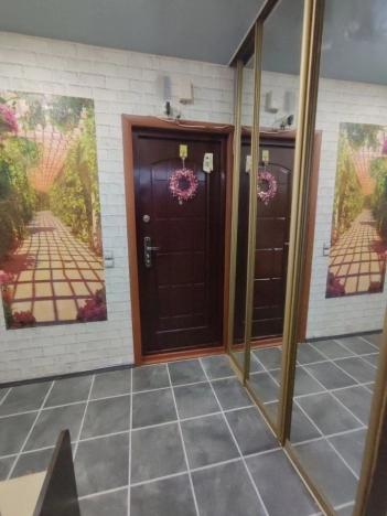 Купить квартиру в Москве. Вариант № 10276800, 8, площадь -  квм, цена 23700000 рублей