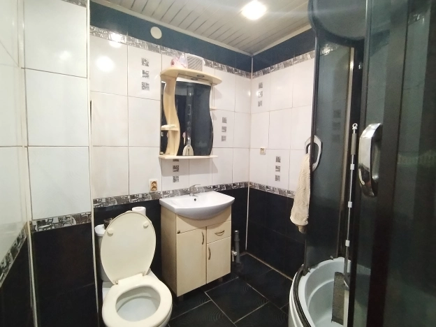 Купить трехкомнатную квартиру на улице Молодёжная в Владимирской области. Вариант № 6249668, 13, площадь -  квм, цена 2350000 рублей