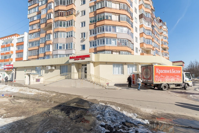 Снять коммерческую недвижимость в Владимире. Вариант № 5986, 17, площадь -  квм, цена 200000 рублей