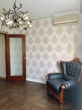 Купить квартиру в Москве. Вариант № 7600200, 10, площадь -  квм, цена 35000000 рублей