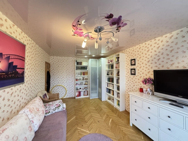 Купить квартиру в Москве. Вариант № 8056668, 0, площадь - квм, цена 16300000 рублей