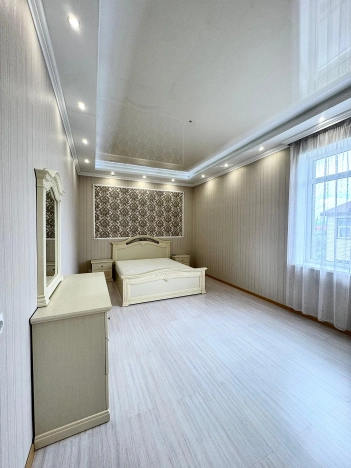 Купить дом в Южно-Сахалинске. Вариант № 2461659, 12, площадь -  квм, цена 24700000 рублей