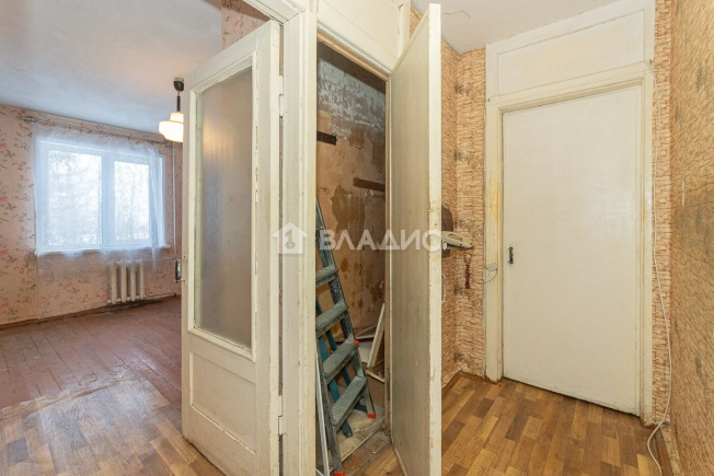 Купить трехкомнатную квартиру в Владимире. Вариант № 2404689, 13, площадь -  квм, цена 4100000.0000 рублей