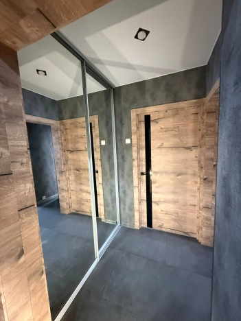 Купить трехкомнатную квартиру в Новосибирске. Вариант № 6148200, 7, площадь -  квм, цена 7200000 рублей