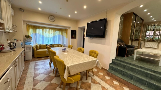 Купить дом в Москве. Вариант № 12160, 30, площадь - квм, цена 27000000 рублей