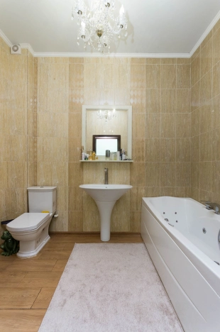 Купить дом на улице Георгия Маляревского в Тобольске. Вариант № 2821648, 23, площадь -  квм, цена 19500000 рублей