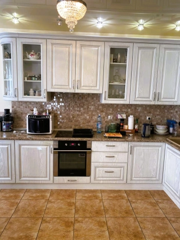 Купить двухкомнатную квартиру у метро Октябрьская в Новосибирске. Вариант № 10316, 1, площадь -  квм, цена 9700000 рублей