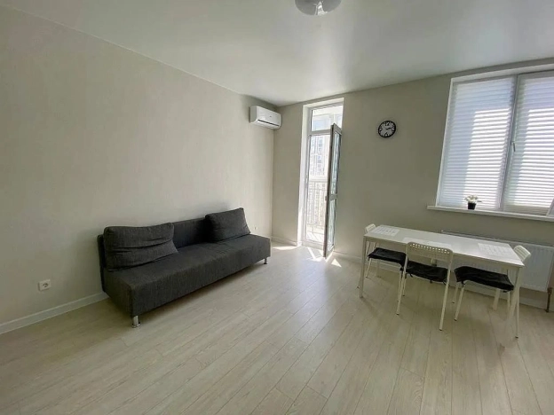 Купить однокомнатную квартиру на улице Стабильная в Ростове-на-Дону. Вариант № 2850705, 1, площадь -  квм, цена 6199999 рублей