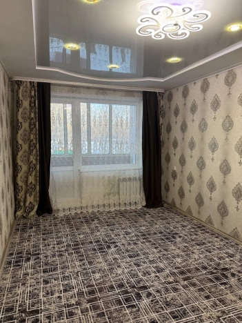 Купить многокомнатную квартиру в Микрорайоне Золотая Нива в Новосибирске. Вариант № 40193, 5, площадь -  квм, цена 5350000 рублей