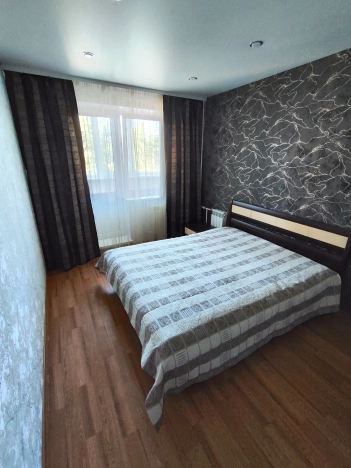 Купить трехкомнатную квартиру в Воронеже. Вариант № 9318255, 7, площадь - квм, цена 7000000 рублей