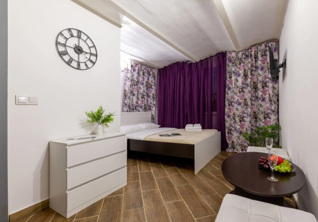 Купить коммерческую недвижимость свободного назначения в Санкт-Петербурге. Вариант № 10665, 12, площадь -  квм, цена 13900000 рублей