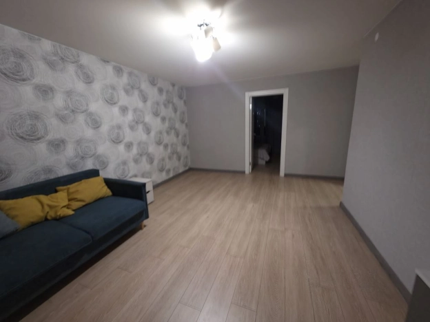 Купить трехкомнатную квартиру на вторичке в Микрорайоне 1В, район Отрадное в Москве. Вариант № 10993582, 8, площадь -  квм, цена 10800000 рублей