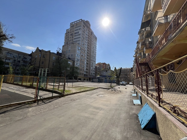 . Вариант № 36682, 14, площадь - 33 квм, цена 5450000 рублей