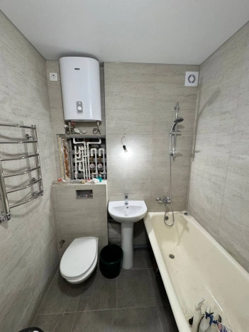 Купить трехкомнатную квартиру в Новосибирской области. Вариант № 10073743, 11, площадь -  квм, цена 8990000 рублей