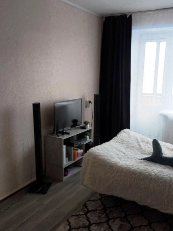 Купить однокомнатную квартиру в районе Калининский в Новосибирске. Вариант № 8832947, 5, площадь -  квм, цена 3500000 рублей